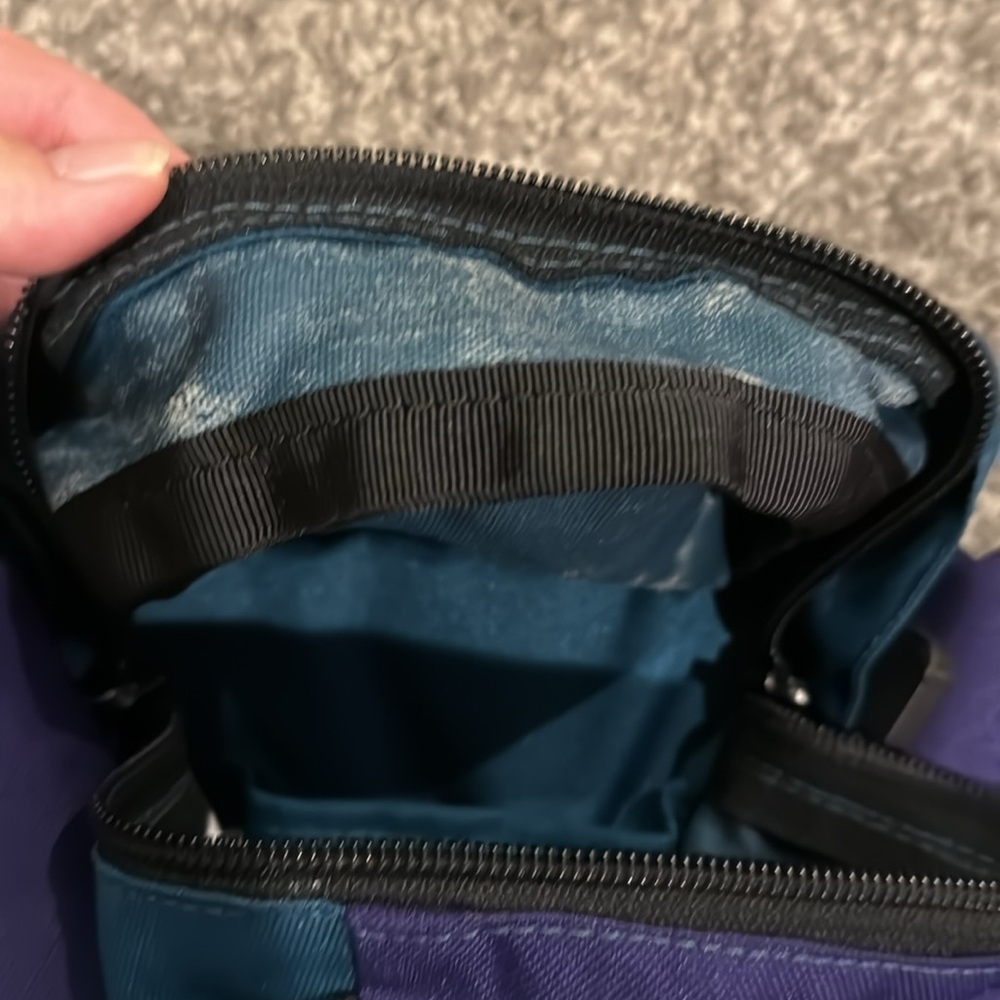 Lowe Alpine hiking Fanny pack. - Picture 3 of 6